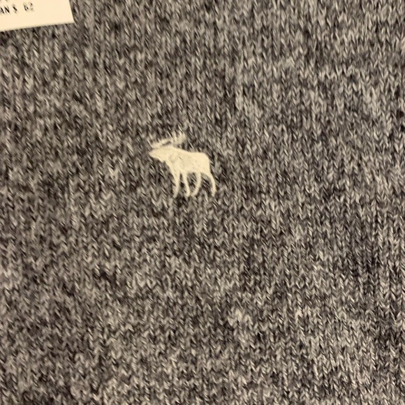 New Abercrombie & Fitch Men’s XXL Sweater NWT - Picture 2 of 4